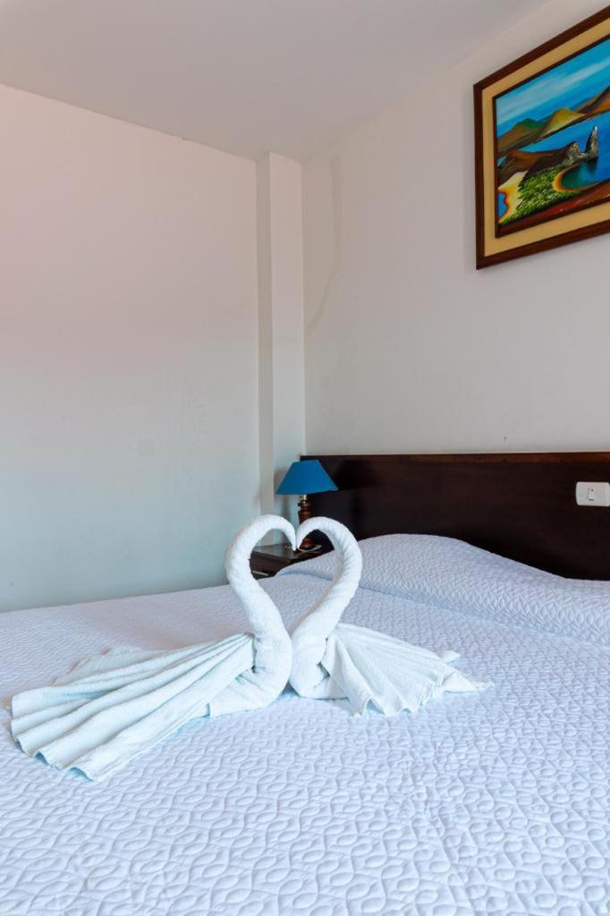 Hotel Pelican Bay Пуэрто-Айора Экстерьер фото