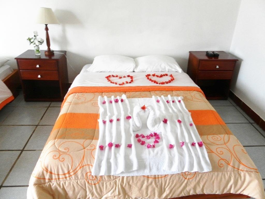 Hotel Pelican Bay Пуэрто-Айора Экстерьер фото